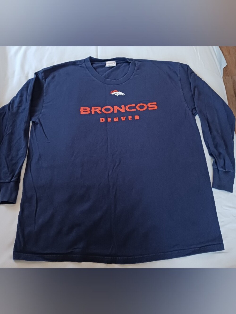 NFL Broncos Long Sleeve T-shirt XL